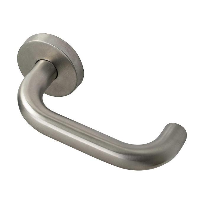 Manilla Con Roseta "U" 810